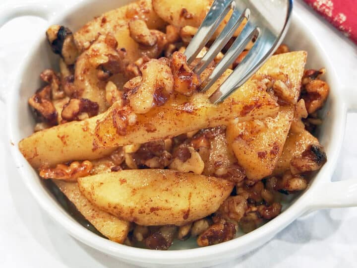 Apple crisp is served.