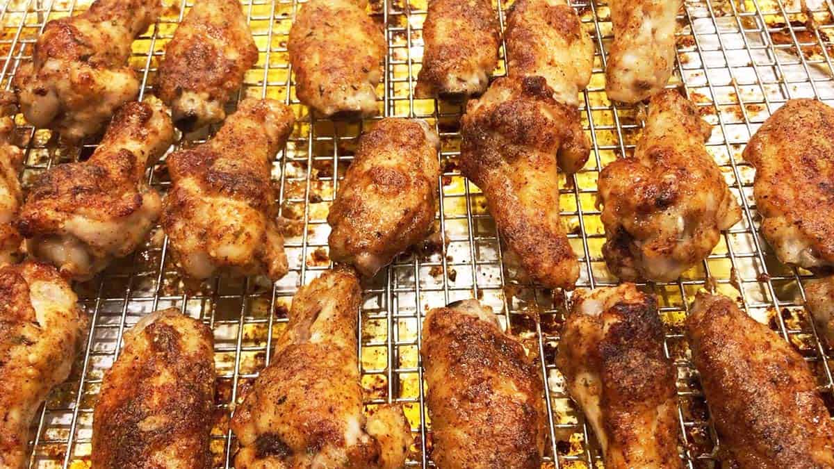 The wings are ready in the pan.