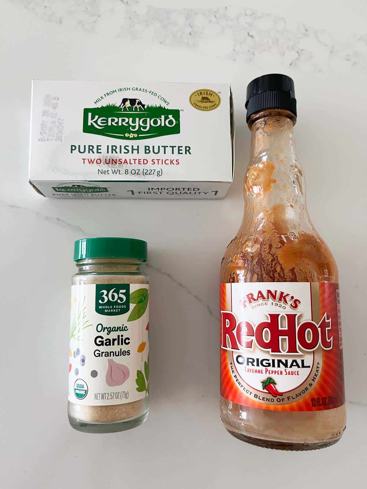 Buffalo sauce ingredients.