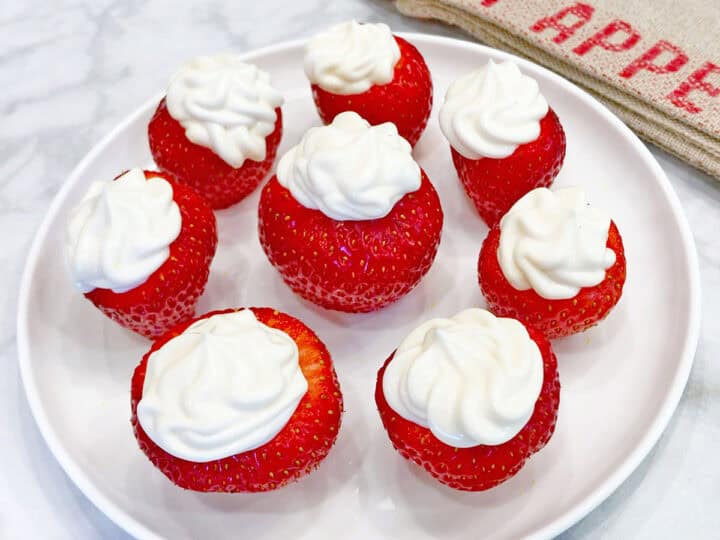 The strawberries are served.