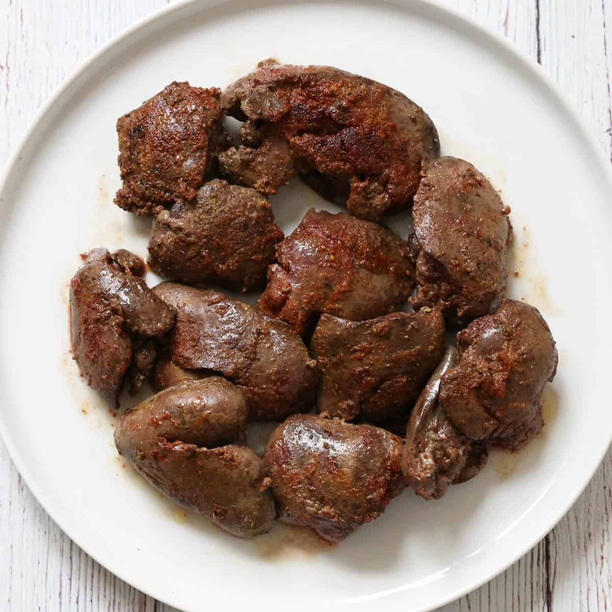 Chicken livers were seasoned with garlic powder and paprika.