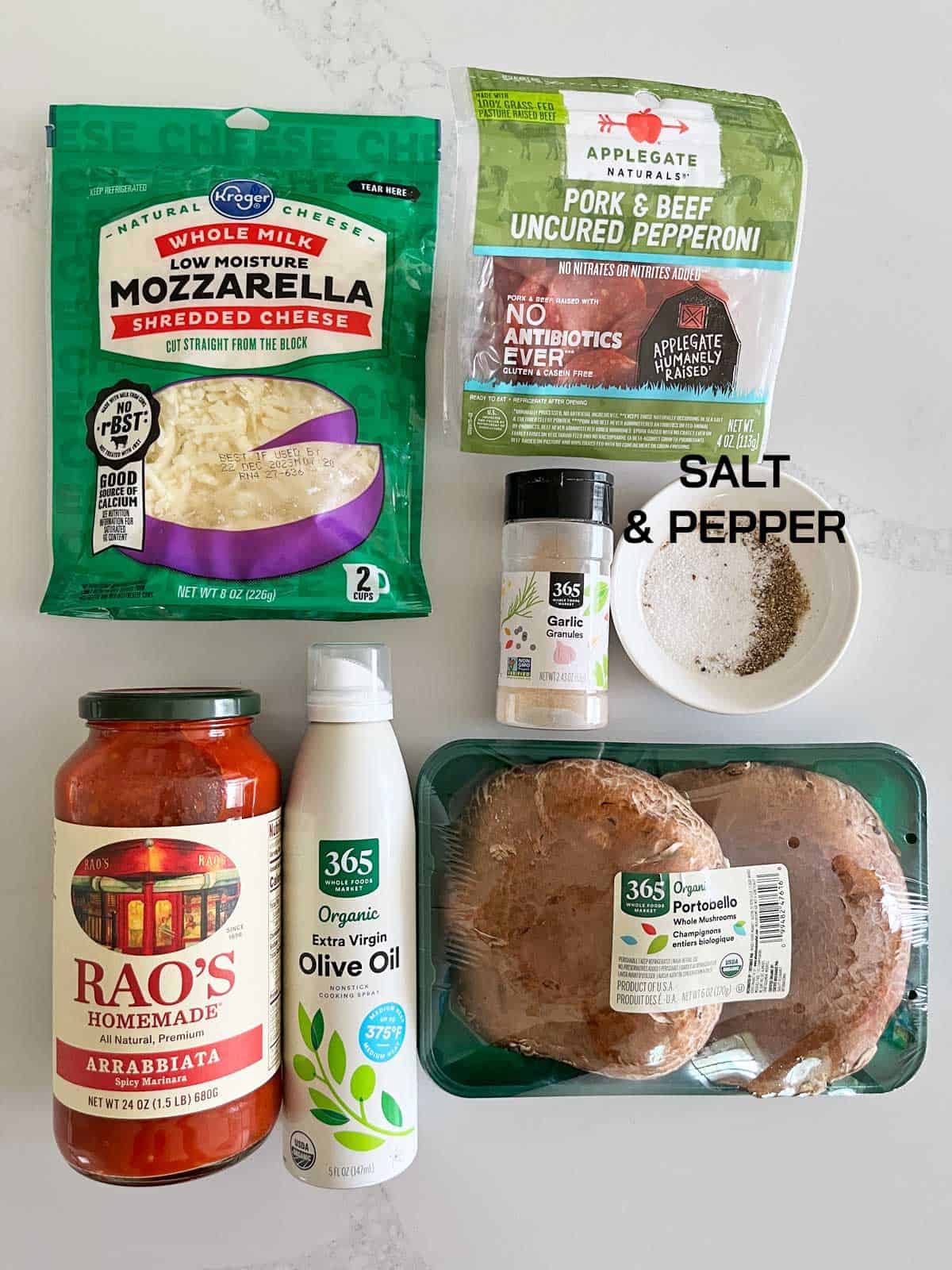 The ingredients needed to make portobello pizza.