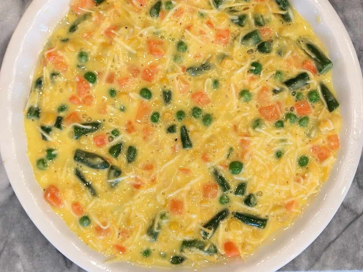 The mixture was transferred to a pie plate.