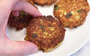 The fritters are served.